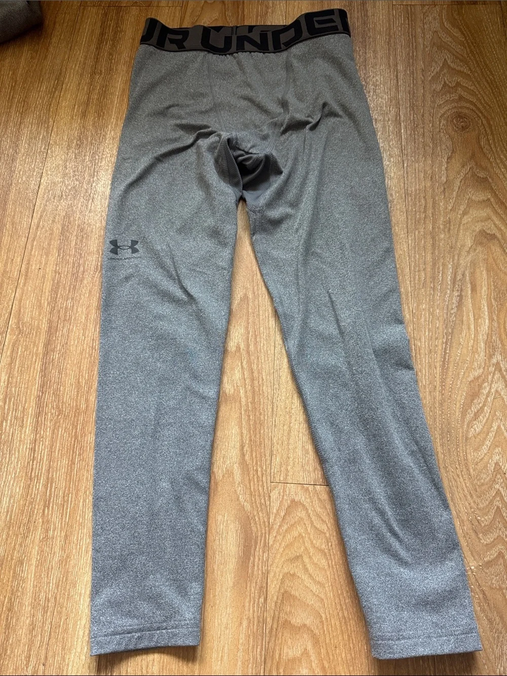 Under Armour ColdGear Compression Top and Leggings Set - Kids Medium